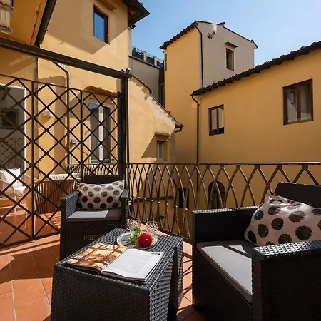 Keys Of Italy - Alpha Beta Gamma - Tornabuoni 5 - Luxury Apartments In The Fashion District-3